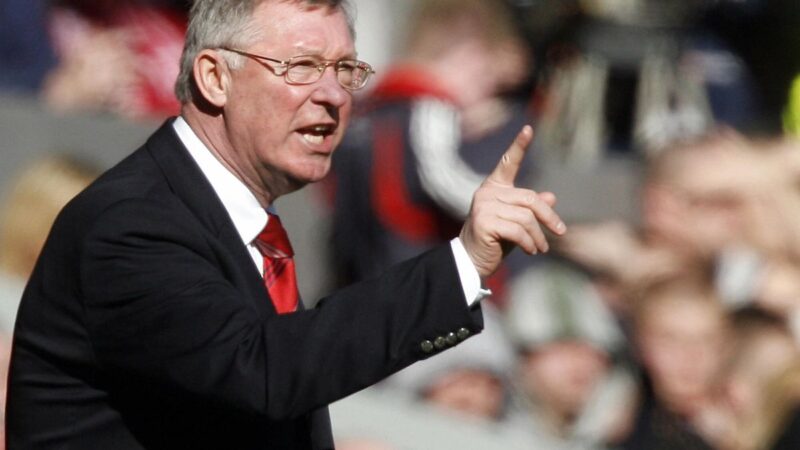 Quiz sulla formazione! Puoi nominare la formazione del Manchester United che ha battuto il Tottenham Hotspur nel 2001?