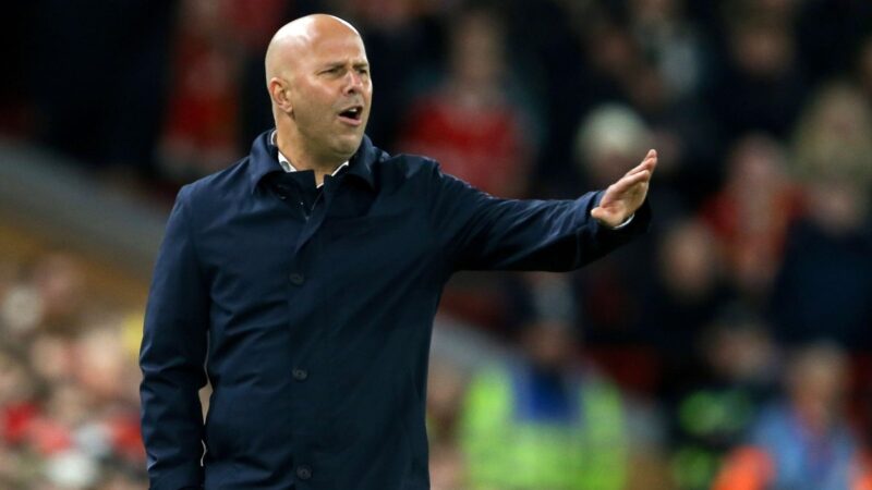 Slot rimane a bocca aperta sui prolungamenti del contratto del Liverpool