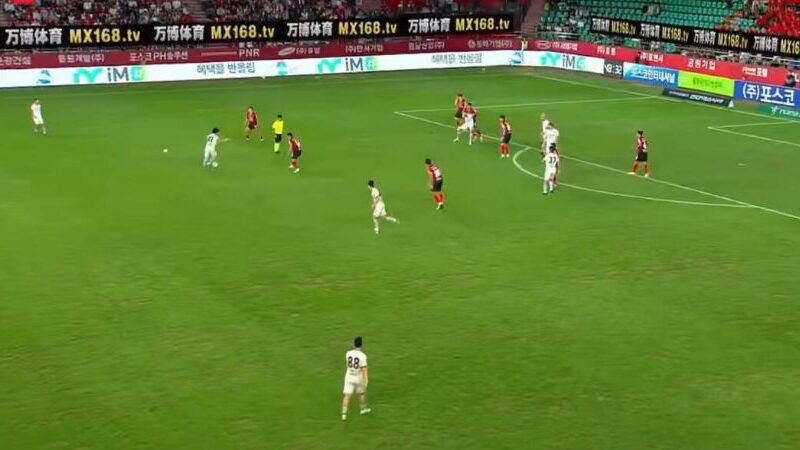 (Video) Min-hyuk Yang, in prestito al Tottenham, ha segnato un gran gol nella K-League, portando il suo bottino a 9 gol