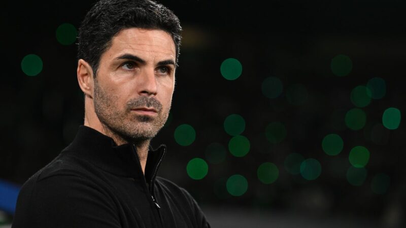 La coppia di Serie A vuole ingaggiare il difensore dell’Arsenal per rafforzare le credenziali del titolo: rapporto