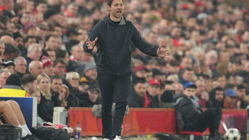 Liverpool – Bayer Leverkusen 4-0: la tripletta di Diaz rende il ritorno ad Anfield infelice per Alonso