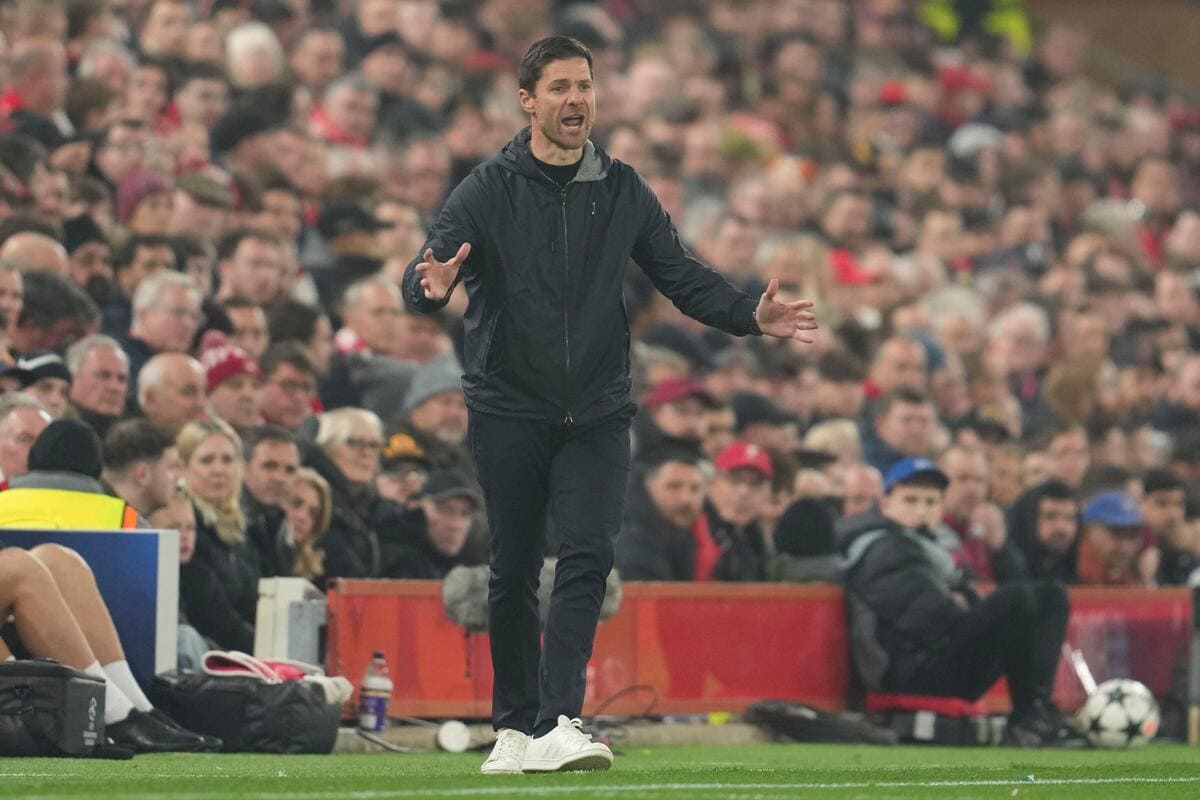 Liverpool – Bayer Leverkusen 4-0: la tripletta di Diaz rende il ritorno ad Anfield infelice per Alonso