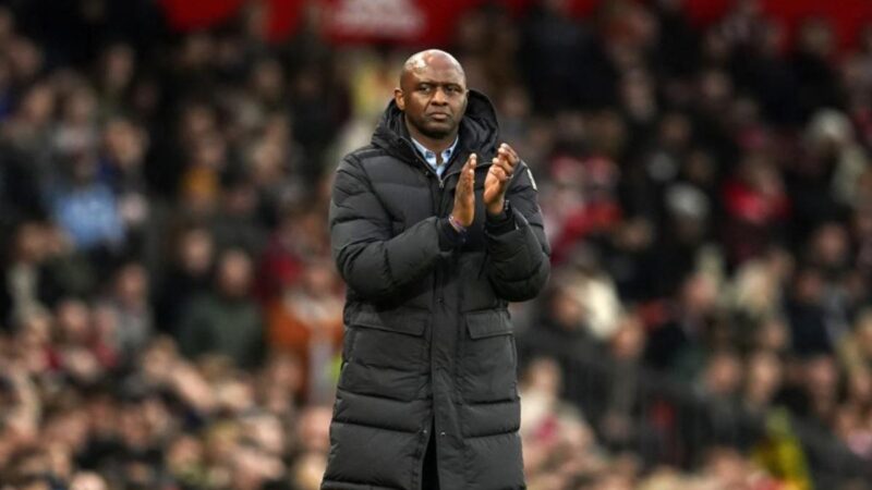 Patrick Vieira nuovo allenatore del Genoa