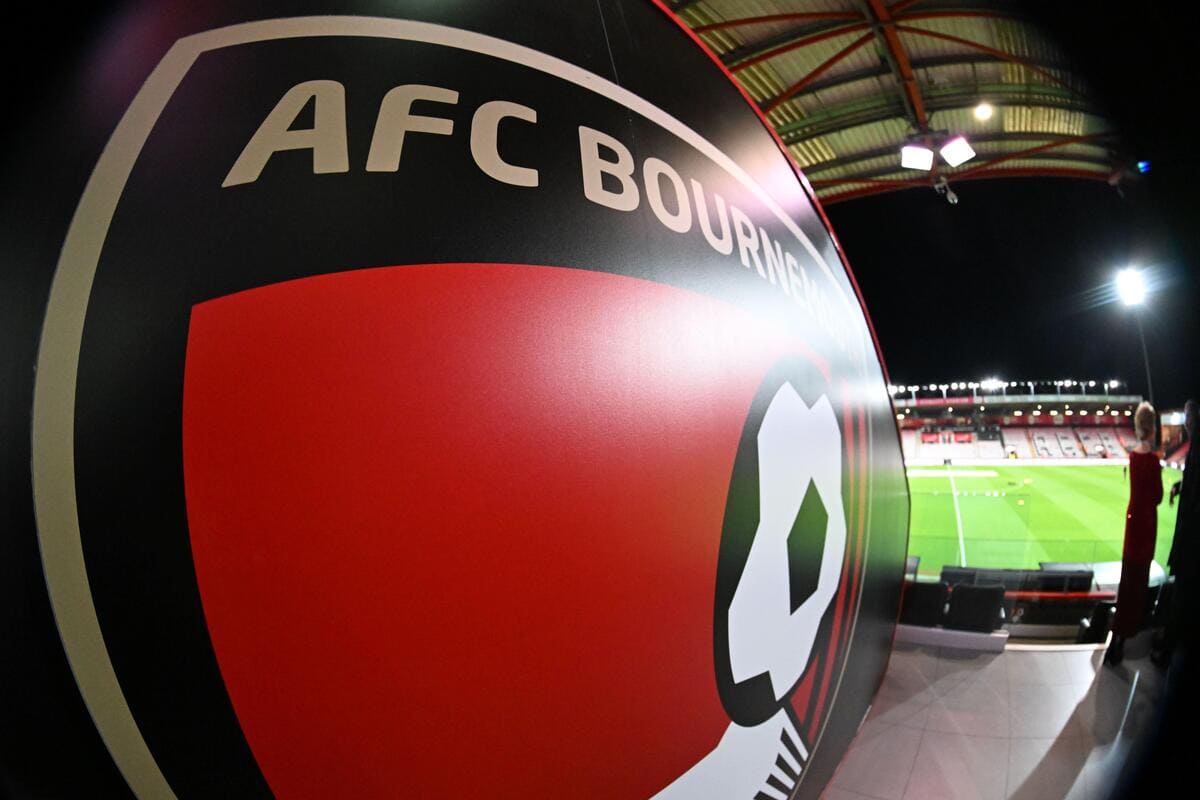 Formazioni confermate con Evanilson alla guida dell’attacco dei Cherries