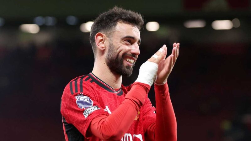 Manchester United: nuovo record per Bruno Fernandes|Estero