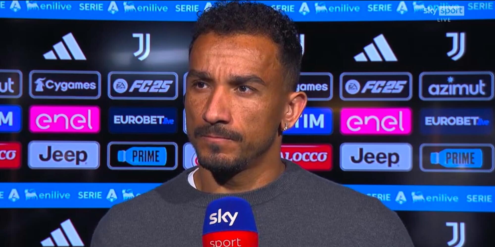 Tuttosport – Danilo ci mette la faccia, caso Vlahovic e curva Juve smentita: “Non è vero”