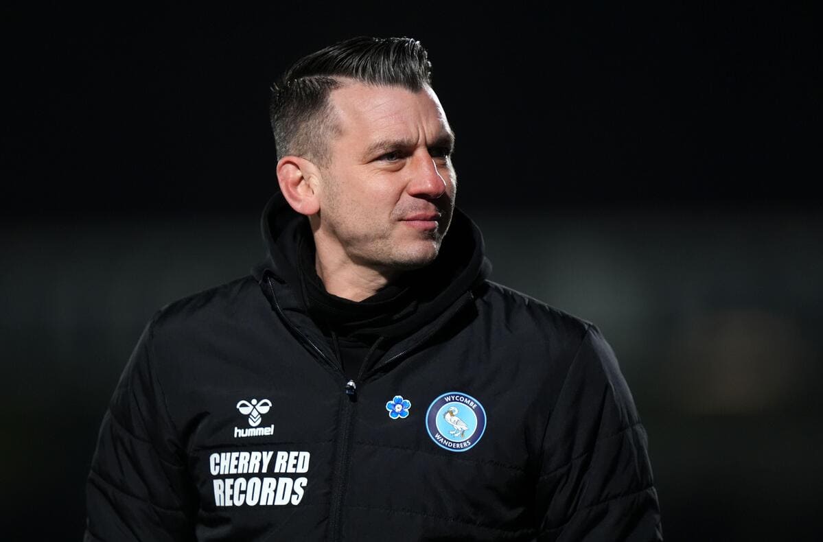 Luton nomina il capo di Wycombe Bloomfield come nuovo allenatore