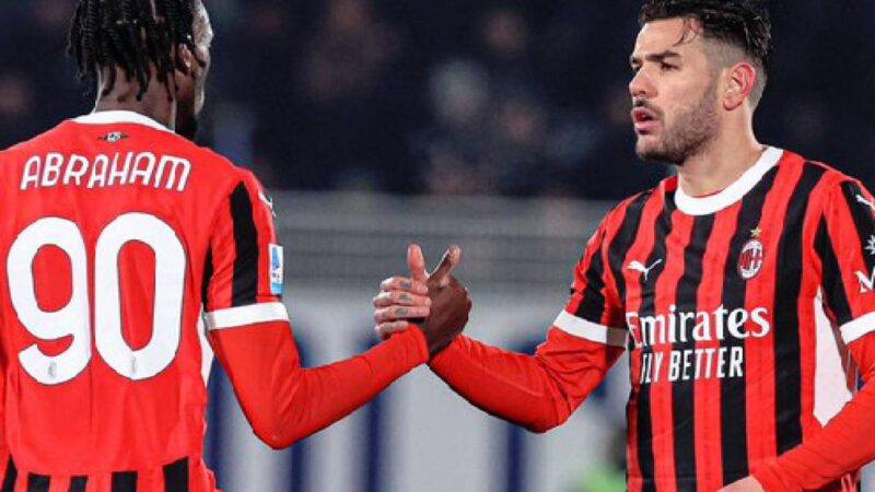 Theo Hernández supera Paolo Maldini come difensore con il punteggio più alto del Milan