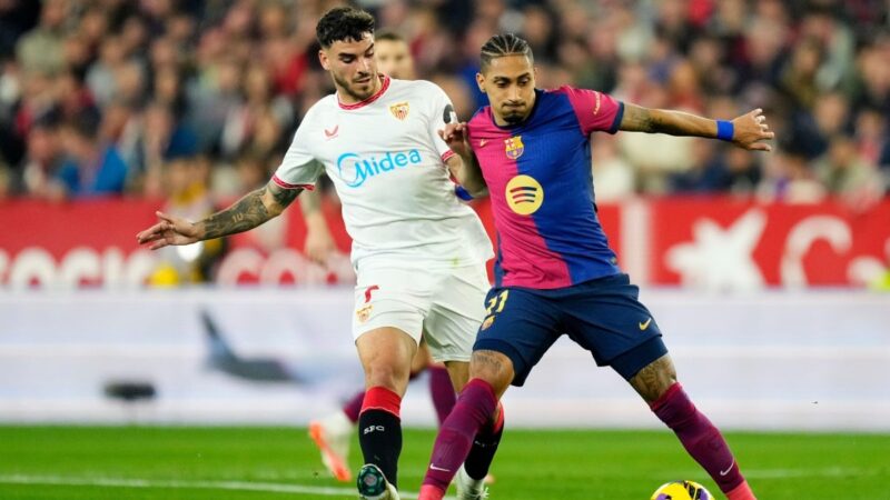 Blaugrana si sposta due punti dietro i leader di Laliga