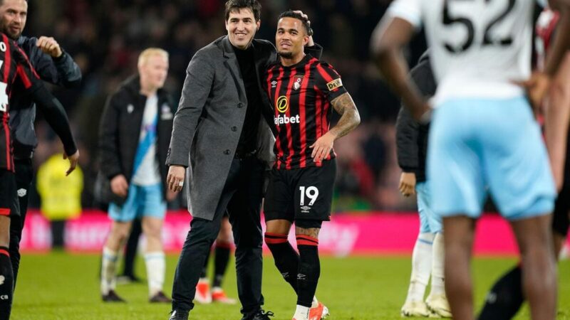 Bournemouth Joy nel ruolo di Iraola e Kluivert prendono premi mensili in Premier League