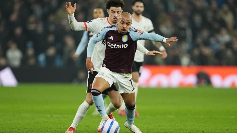 I leader della lega non estendono il vantaggio a dieci punti