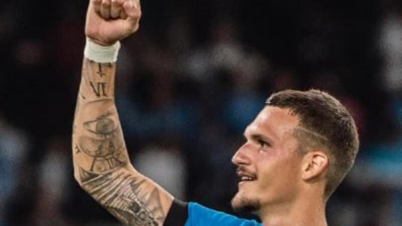 Il Napoli spiega la firma “no” di Rafa Marín per Villarreal: “Avevamo i documenti pronti …”