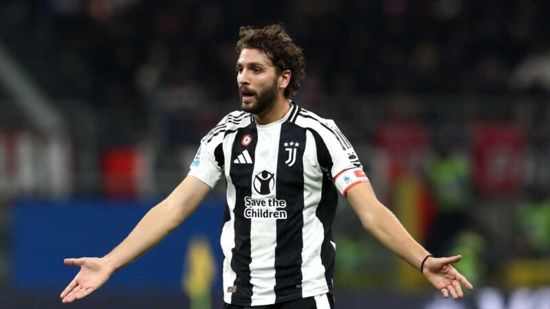 Locatelli trascina la Juventus sotto la Curva: fischi scroscianti dopo l’eliminazione dalla Coppa Italia|Altri campionati Italia