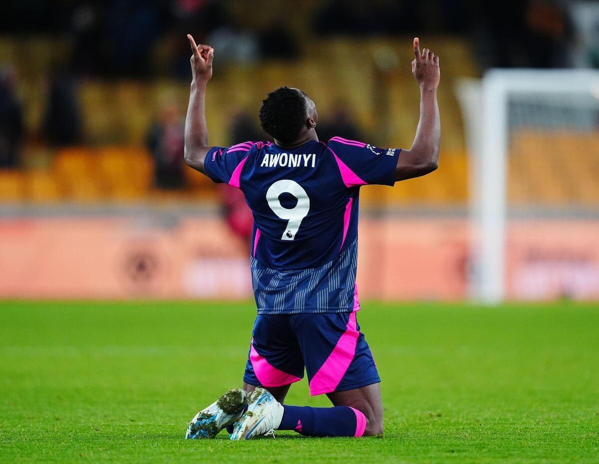 Nottingham Forest Wait on Awoniyi Test di commozione cerebrale