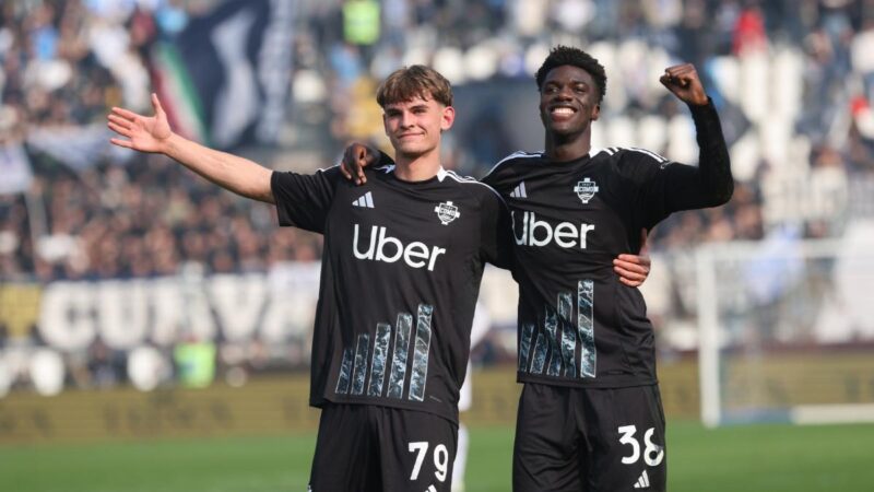 Serie A | Diao e Nico Paz frustrano la leadership di Napoli