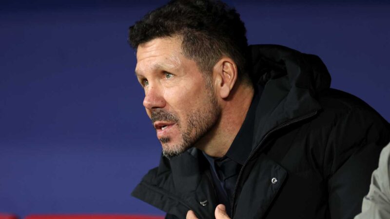 Simeone contro gli arbitri anche a danno del suo Atletico: “Era rigore per il Valencia. Non ci capisco più niente”|Estero