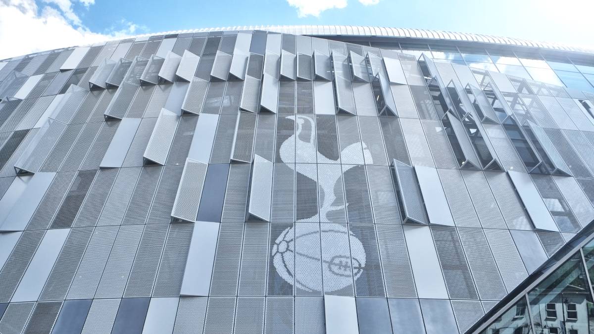 Tottenham Transfer from Lens “A Dream” … come il difensore prende di mira due trofei