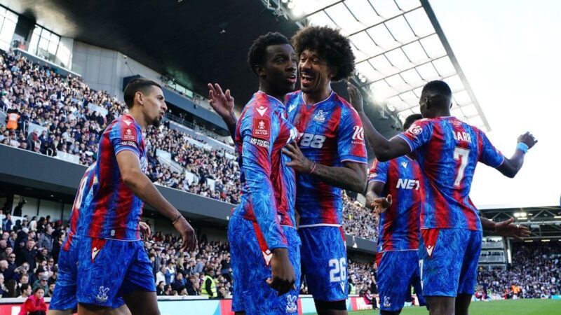 Aquile si alzano nella semifinale della Coppa d’Inghilterra con comoda vittoria sui cottager