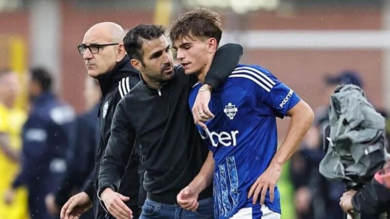 È chiaro con Cesc Fàbregas e Nico Paz