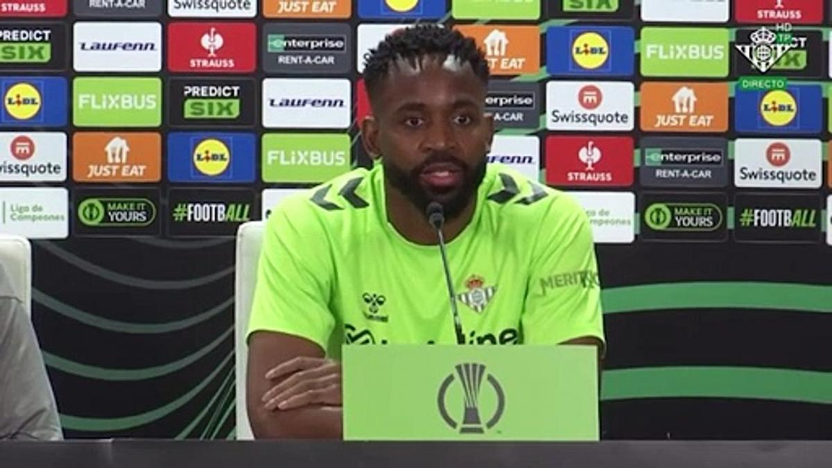 Il mondo del calcio si arrende a Isco: “È il miglior partner che ho visto in tutta la mia carriera”