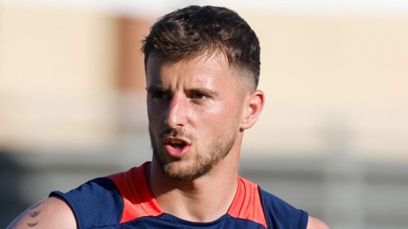 Jones simpatizza con Mount e Shaw dopo una carriera afflitta da infortuni al Manchester United