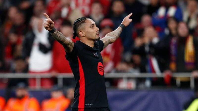 Raphinha Lo stordner offre un vantaggio di prima gamba visitatori di dieci uomini