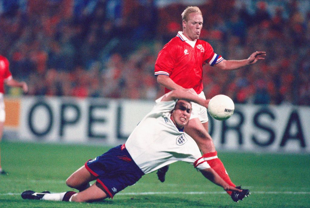 ‘Sì, ​​Ronald Koeman avrebbe dovuto essere espulso contro l’Inghilterra nel 1993, ma anche David Platt avrebbe potuto rimanere in piedi – questo non è mai stato menzionato “ex star di Tre Lions giocando in una delle partite più famigerate del paese