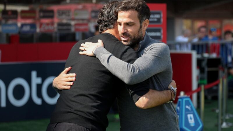 Cesc Fábregas parla di voci e del suo futuro: “Mi concentro su come”