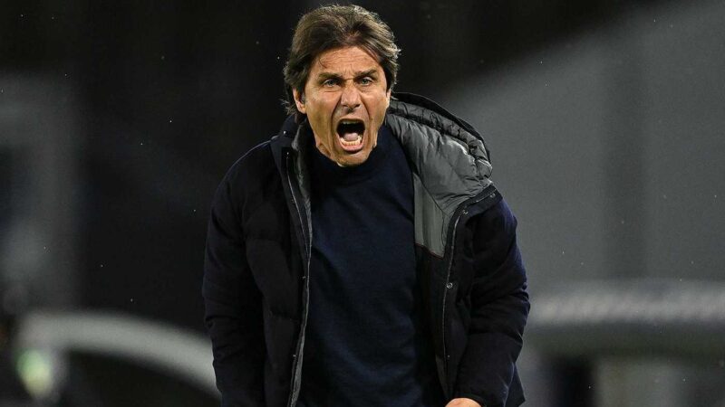 Conte: “Qualcuno dovrebbe ringraziare il Napoli: tiene vivo il campionato e dà qualcosa di cui parlare” | Primapagina