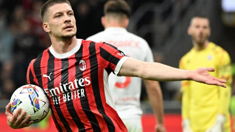 Dalla sezione per poter rinnovare con Milano