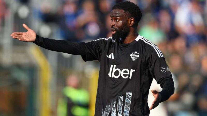 Il Como vuole tenere Ikoné ma rilancia: chiesta alla Fiorentina anche la stella della Primavera | Calciomercato