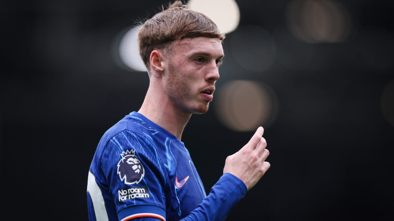 PSG considerando il record mondiale di € 250 milioni di offerte per la star del Chelsea Cole Palmer: Rapporto