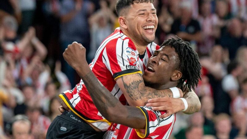Blades Thrash City per prenotare il play-off di Wembley