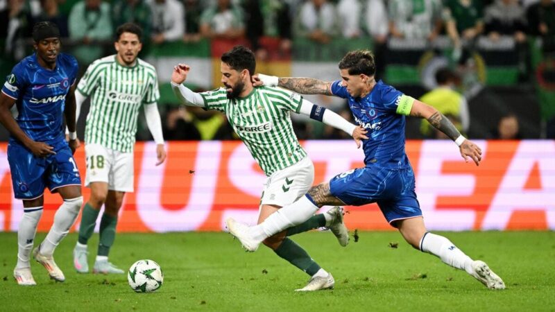 Isco trasuda la lezione come Betis guida il Chelsea nella finale di Conference League