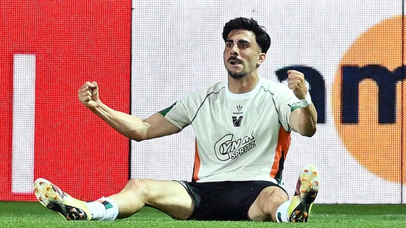 Serie di chiamate “chiama” Kike Pérez