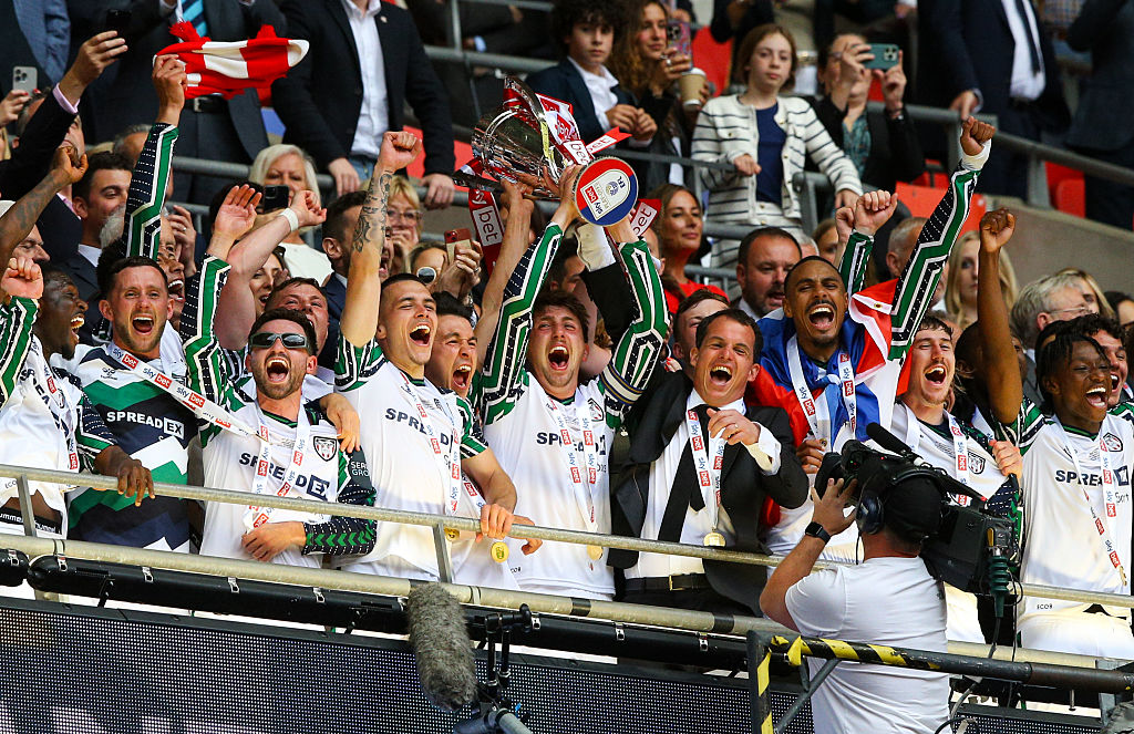 La vittoria di Wembley di Sunderland porta vibrazioni locali su un palcoscenico globale