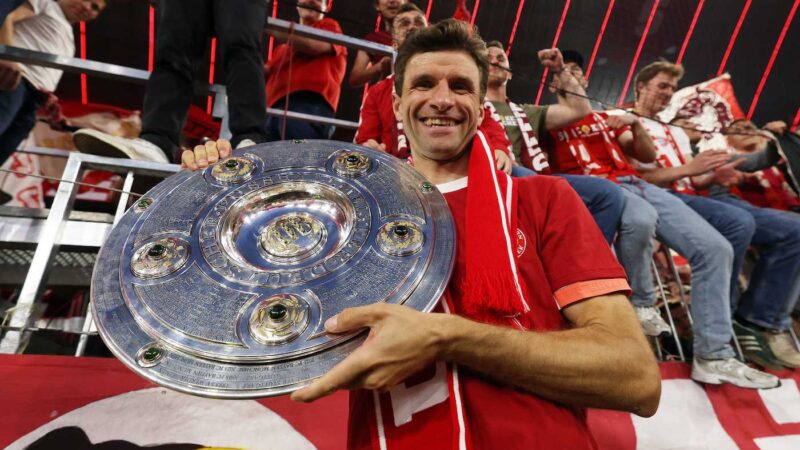 Muller, saluto da brividi ai tifosi del Bayern Monaco: “Amici cari!” | Estero