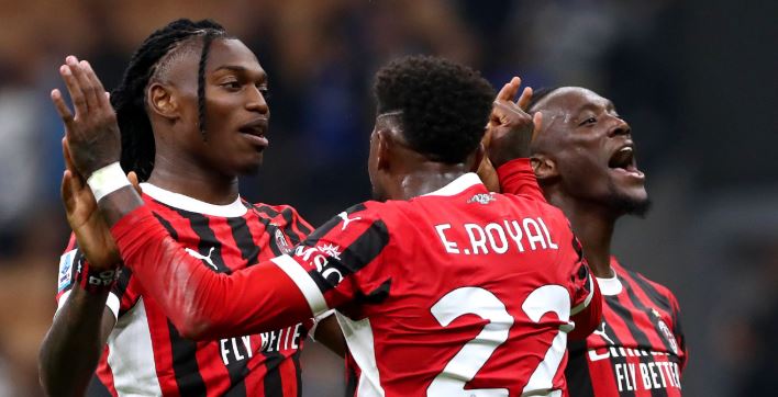 Newcastle United contatta AC Milan per firmare il difensore Fikayo Tomori