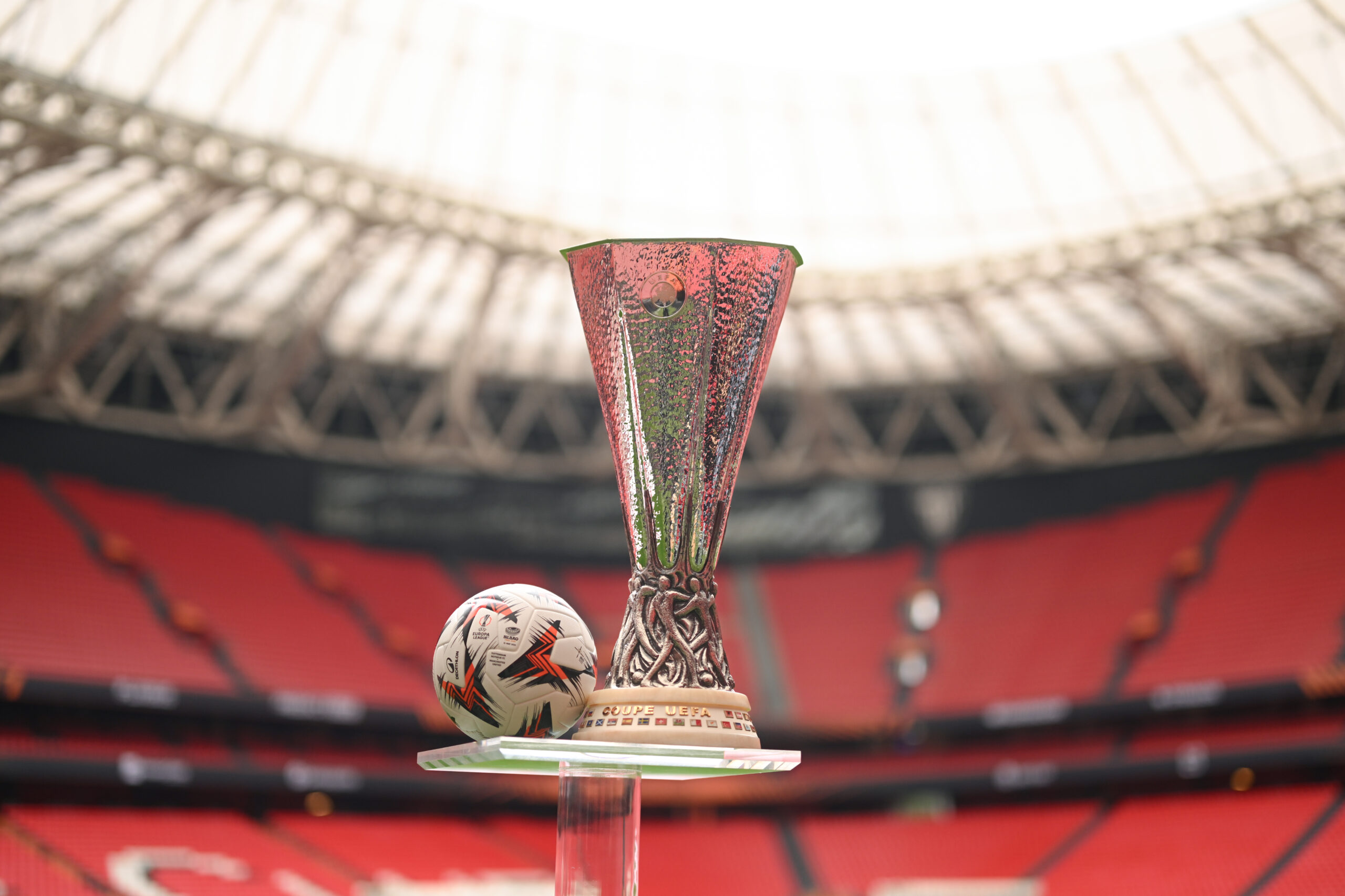 Quiz! Puoi nominare tutti i 30 club per aver vinto la Coppa Europa League/UEFA?