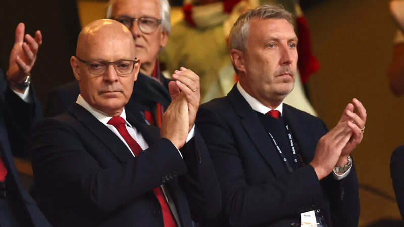Rapporto del Manchester United: INEOS su “High Alert” mentre PSG Star rifiuta un nuovo contratto