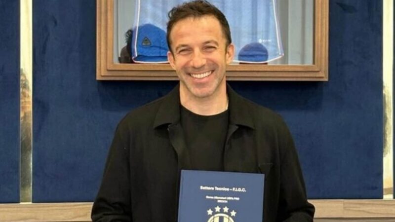 Tuttosport – Del Piero ora può allenare, l’annuncio social: “Potete anche chiamarmi ‘Mister’…”