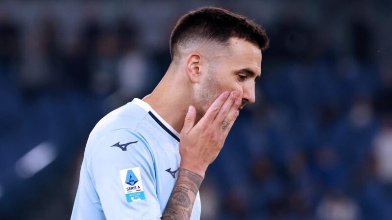 CdS – Lazio, Vecino in stand-by. E il Betis spinge