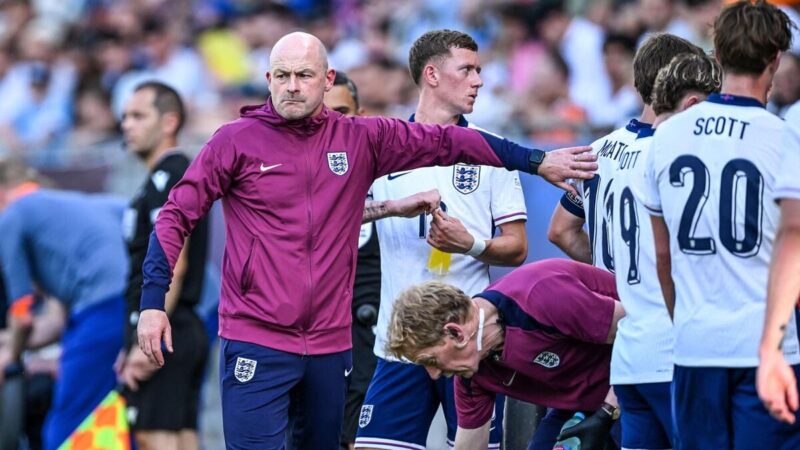 I giocatori “Outstanding” di Carsley Ave dopo che i giovani leoni raggiungono la finale consecutiva euro