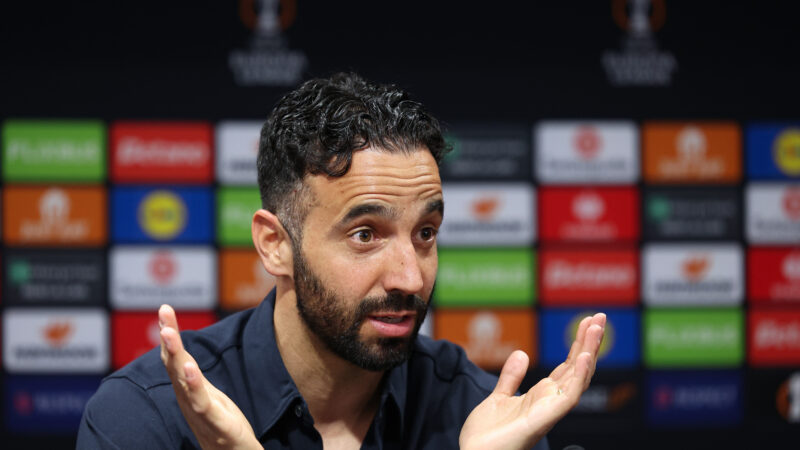 Il Manchester United in controverso swoop per il Manchester City Star: Rapporto