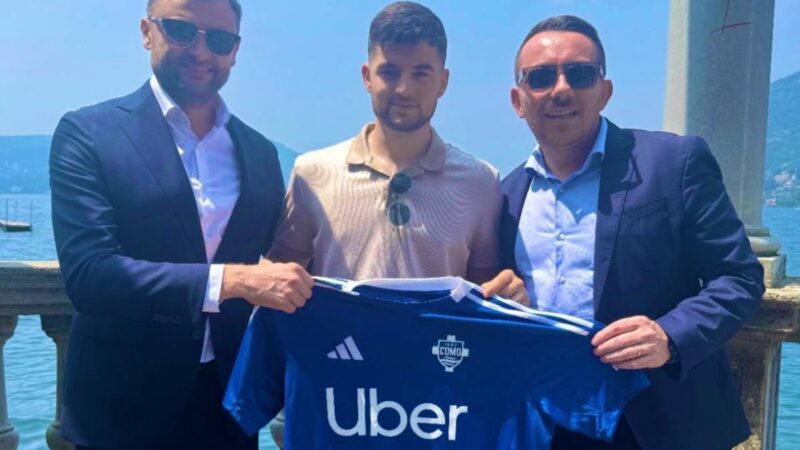 La prima firma della 2.0 di Cesc Fàbregas: Martin Baturina arriva