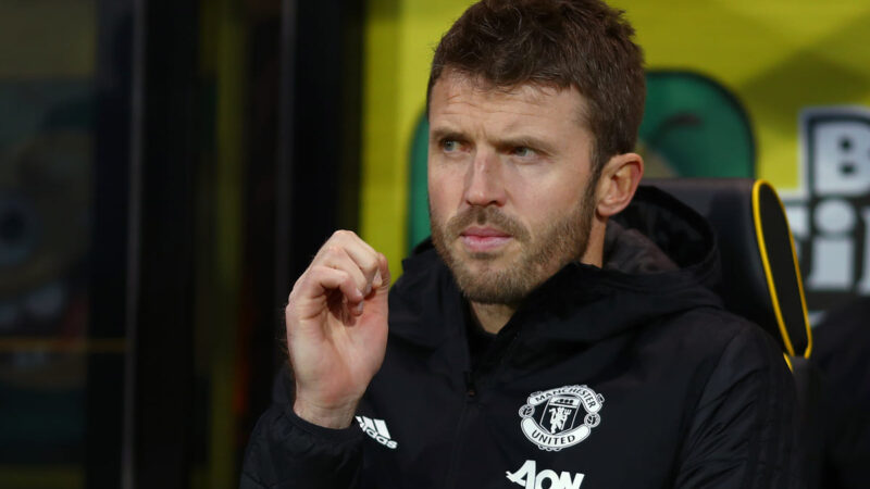 L’ex centrocampista del Manchester United e dell’Inghilterra licenziato da Middlesbrough