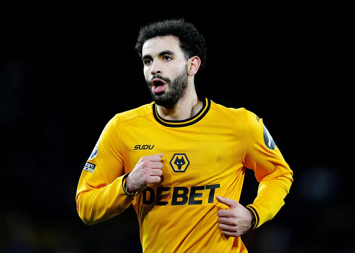 MAN CITY SIGN WOLVES LASTRO SINISTRA AIT-NOURI