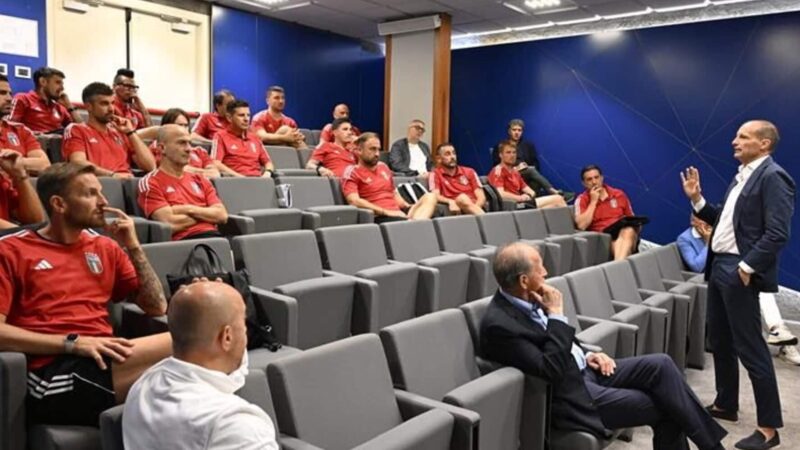 Tuttosport – “Bisogna far esprimere i calciatori”