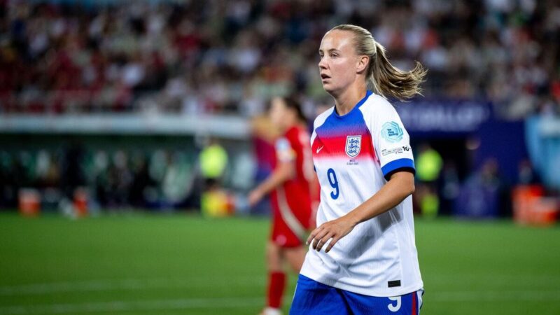 Beth Mead ammette che essere sub non è “facile” ma è contento del cambiamento di ruolo prima della semifinale dell’euro