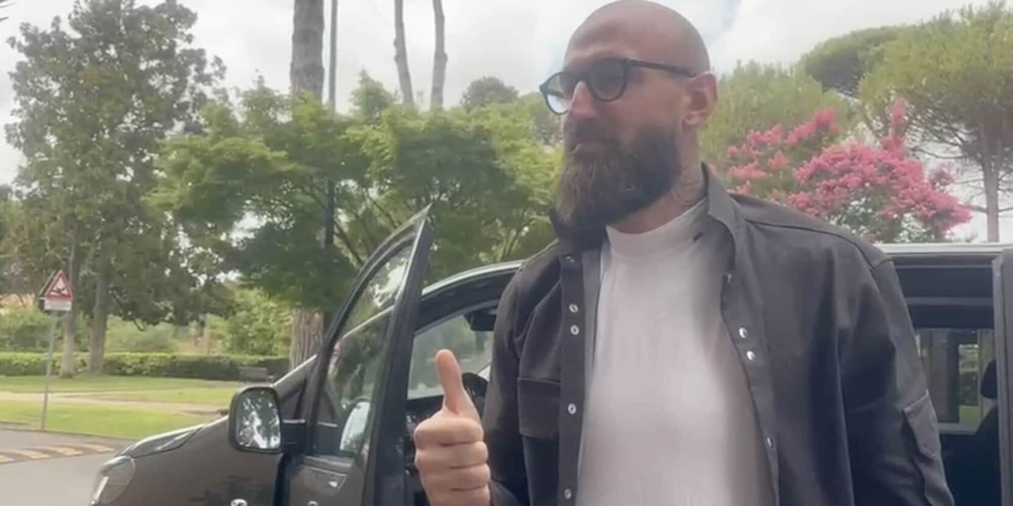 CdS – è a Roma per le visite mediche, poi la firma